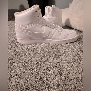 Men’s Nike Court Vision Mid Tops Size 10 Triple White Like New